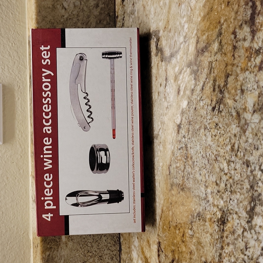 🍷WINE S/S SET     WINE ACCESSORY/Stainless Steel Set 4pcs. Brand New